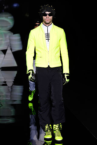 Emporio Armani / - 2010-2011